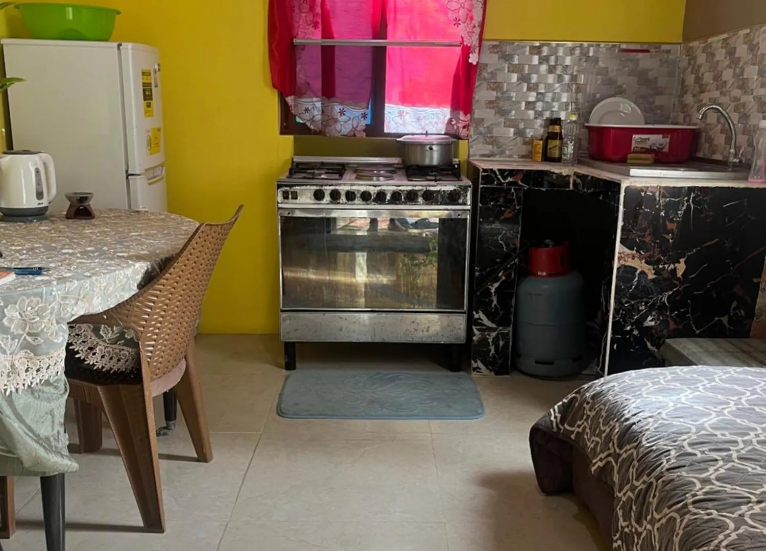 Budget Stay, Rich Experience Runaway Bay Apartament